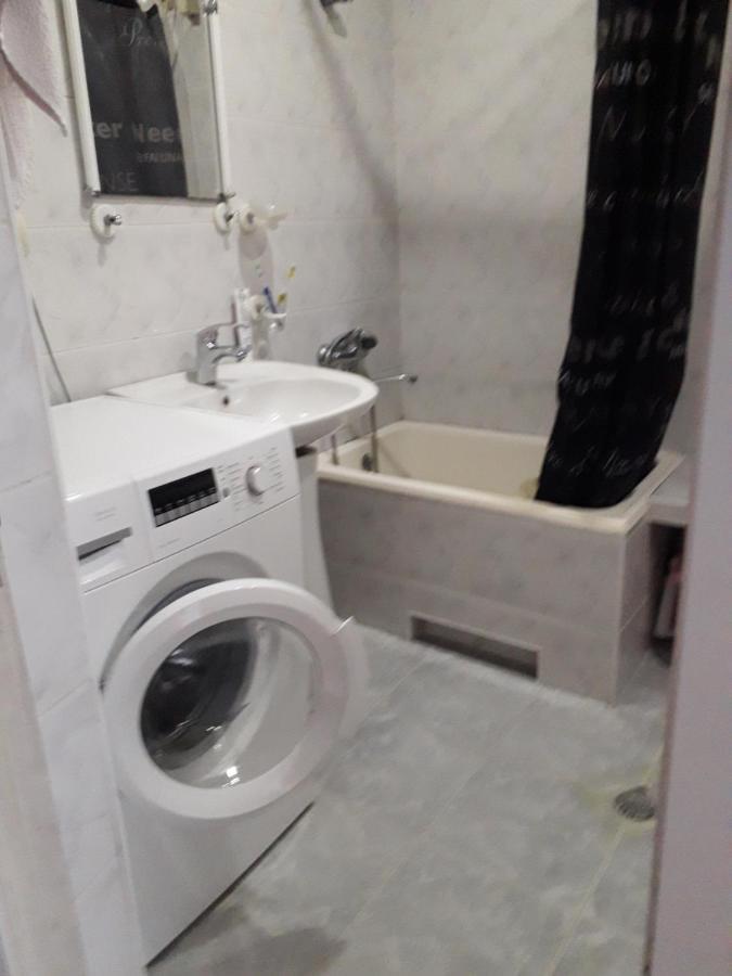 Apartment Boulevardside バトゥーミ エクステリア 写真